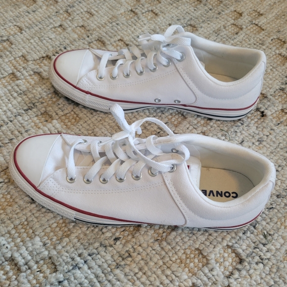 Converse Mens New Without BoxWhite Sneakers - Picture 6 of 7